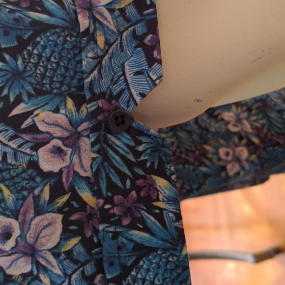 Short sleeve shirt - Picture 3 of 5